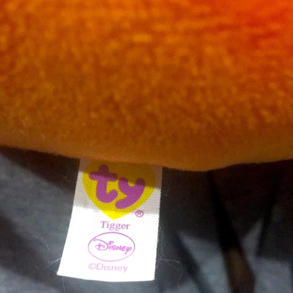 💕Host Pick💕 Ty Classic Disney Plush Toy - Tigger - Picture 7 of 8